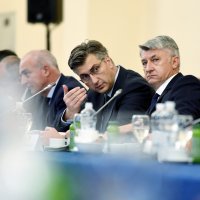 Andrej Plenković u Zadru s predstavnicima lokalnih samouprava