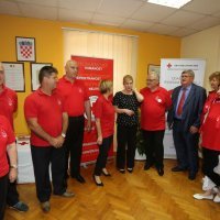 Predsjednica Kolinda Grabar-Kitarović posjetila članove Kluba 100 kapi Rijeka