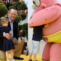 Princ Albert sa sinom Jasquesom i kćeri Gabriellom