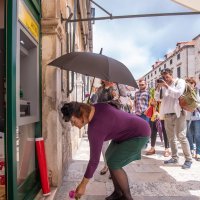 Prosvjed protiv bankomata na Stradunu