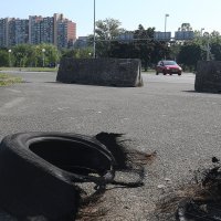 Zapaljene gume i prijetnje Zdravku Mamiću