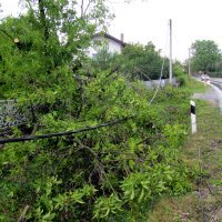 Sisak: Snažno nevrijeme praćeno jakim vjetrom i obilnom kišom zahvatilo grad i okolicu