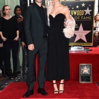 Behati Prinsloo i Adam Levine