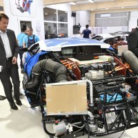 Vladina delegacija u Rimac Automobilima