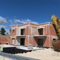 Nove vile u Nerežišćima