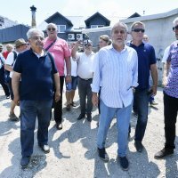 Milan Bandić u obilasku Plinarskog naselja