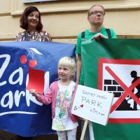 Prosvjedni skup protiv novog prijedloga GUP-a ispred skupštine Grada Zagreba