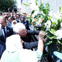 Turski predsjednik Erdogan u Sarajevu ispratio povorku sa posmrtnim ostacima 33 žrtve genocida