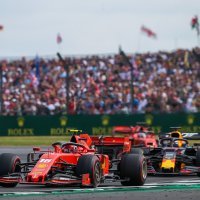Charles Leclerc ispred Verstappena i Vettela