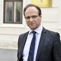 Zvonimir Frka Petešić