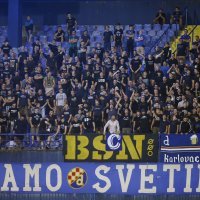 Dinamo - Lokomotiva, Bad Blue Boysi
