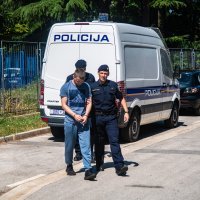 Privođenje nasilnika koji su pretukli Evelina Vale