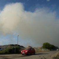 Požar na Jakuševcu normaliziran, Novi Zagreb i dalje u gustom dimu