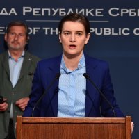 Ana Brnabić i Johannes Hahn održali zajedničku konferenciju za medije