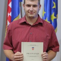 U Ministarstvu znanosti i obrazovanja dodjeljene nagrade najboljim maturantima