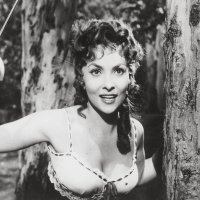 Gina Lollobrigida u filmu 'Beautiful but Dangerous'