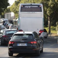 Gužve u trajektnoj luci zbog smjene turista