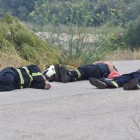 Bilice: Vatrogasci nakon naporne noći odmaraju i pripremaju se za još jedan dan borbe s vatrom