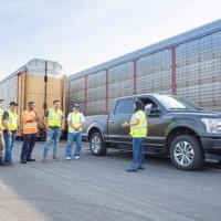 Linda Zhang, glavna inženjerka Forda F-150 pred publikom koja od ovog tipa vozila živi