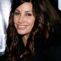 Gina Gershon
