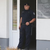 Pretres općinske zgrade u Čemincu