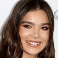 Hailee Steinfeld