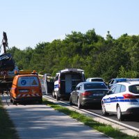 Jedna osoba poginula, dvoje ozlijeđeno u prometnoj nesreći kod Zadra