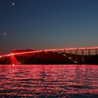 Tradicionalna Armadina bakljada na Krčkom mostu