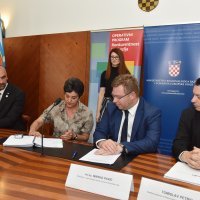 Knin: Marko Pavić sudjelovao na potpisivanju 11 ugovora o dodjeli bespovratnih sredstava