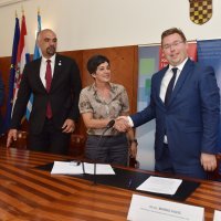 Knin: Marko Pavić sudjelovao na potpisivanju 11 ugovora o dodjeli bespovratnih sredstava