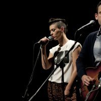 b kao znak za snizilicu &TD Zagreb