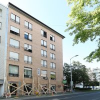 Vatrogasci poduprli napuklu fasadu na zagrebačkoj Trešnjevci