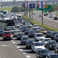 Gužve u smjeru mora na naplatnoj postaji Lučko