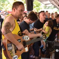 Dubioza kolektiv u Puli