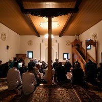 Muslimani su klanjajući Bajram-namaz dočekali Bajram u malom bosanskom selu Umoljani