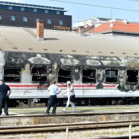 Zapalio se putnički vagon na željezničkoj stanici na Tomislavovom trgu
