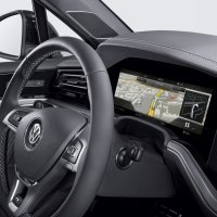 Volkswagen sada zamjenjuje analognu tehnologiju zaslona iza upravljača slobodno konfiguriranim zakrivljenim zaslonom visoke rezolucije