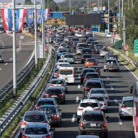 Gužve u smjeru mora na naplatnoj postaji Lučko
