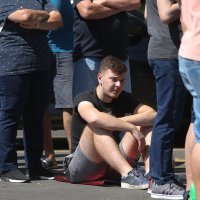 Navijači Dinama čekaju da se otvore blagajne kako bi kupili karte za utakmicu protiv Rosenborga