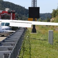 Mali sportski zrakoplov prisilno sletio na autocestu A6