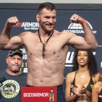 Stipe Miočić vs. Daniel Cormier