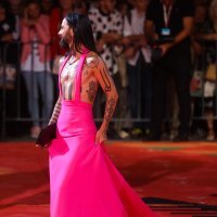 Božo Vrećo prodaje haljinu s crvenog tepiha, a novac će donirati