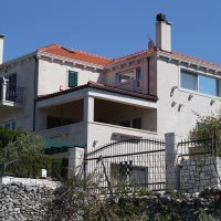 Nerežišća: Kuća bivšeg ministra Lovre Kuščevića