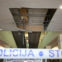 Žena propala kroz strop