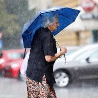 Grmljavinsko nevrijeme s kišom u Zagrebu