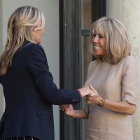 Brigitte Macron i Mareva Grabowski