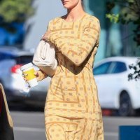 Rosie Huntington-Whiteley