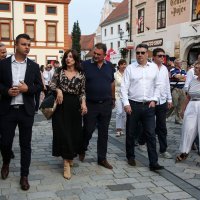 Varaždin: Predsjednički kandidat Zoran Milanović posjetio je Špancirfest