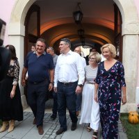 Varaždin: Predsjednički kandidat Zoran Milanović posjetio je Špancirfest
