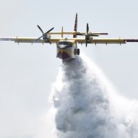 Kanaderi i Air Traktori